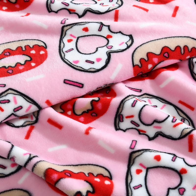 Betsey Johnson Printed Ultra Soft Plush Fleece Throw Blanket