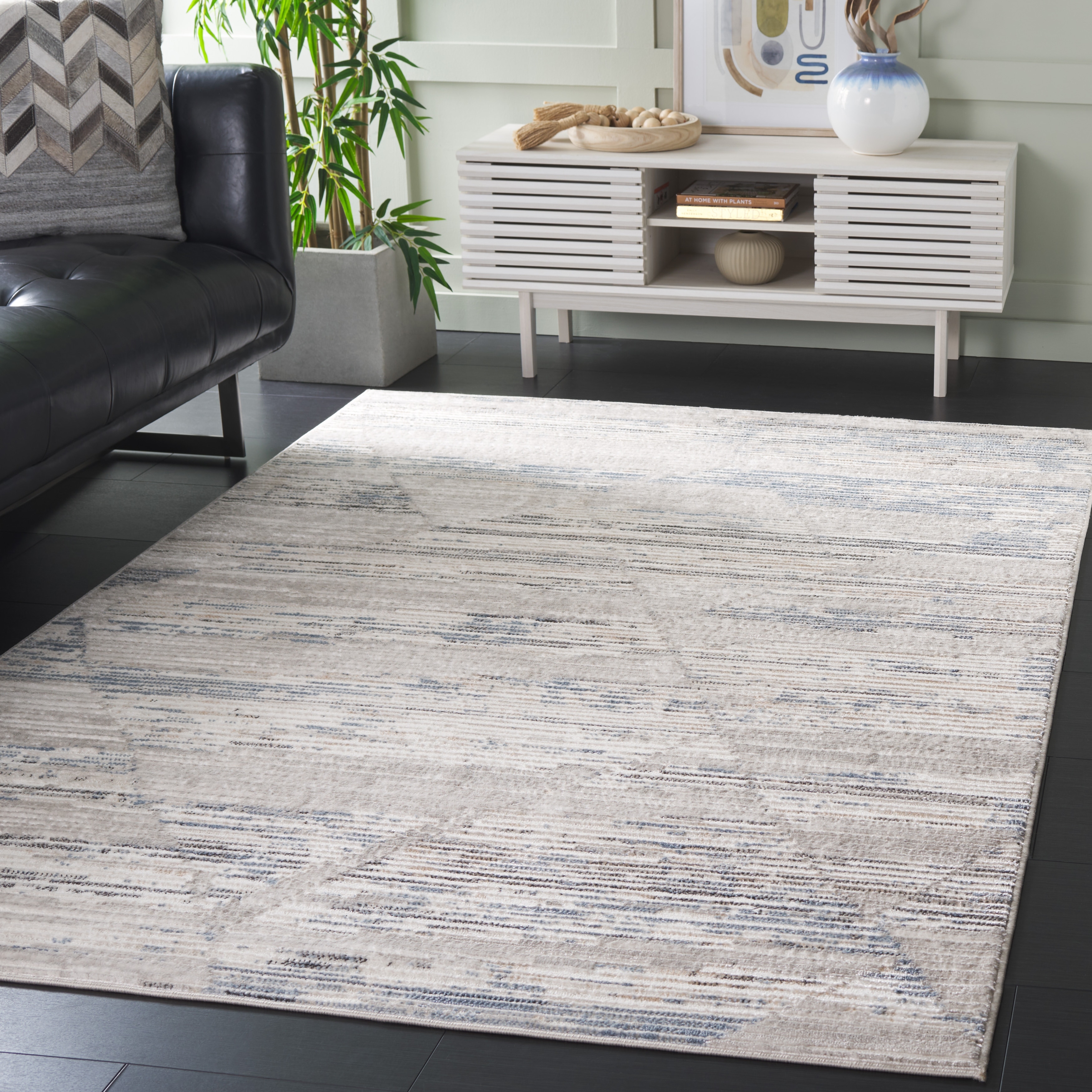 SAFAVIEH Quincy Vitore Modern Contemporary Abstract Rug