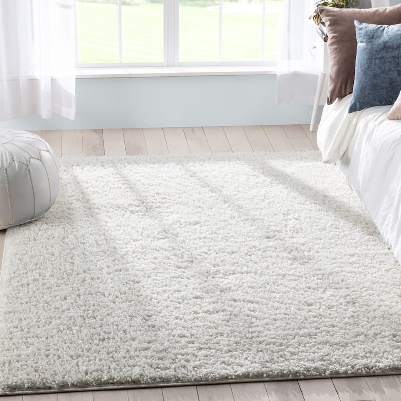 Well Woven Elle Basics Emerson Plain Shag Area Rug