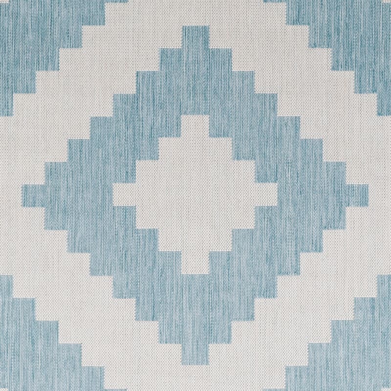 Livabliss Amery Indoor/ Outdoor Chevron Area Rug