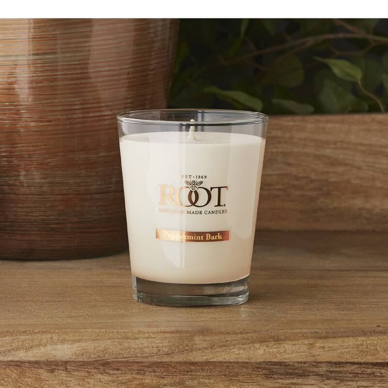 Root Candles Peppermint Bark 10.5 oz Large Veriglass Jar