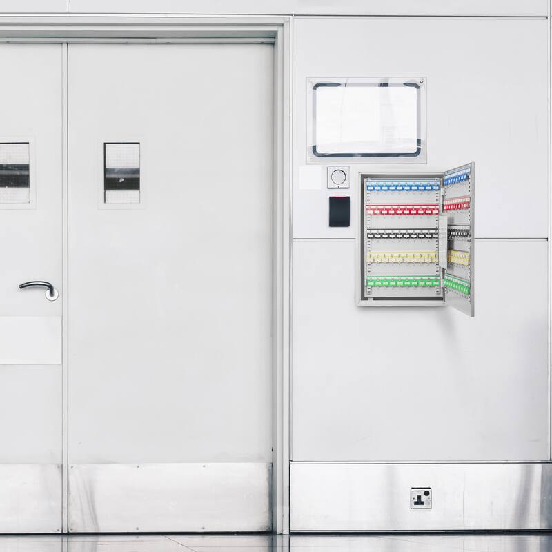 150 Adjustable Key Storage Cabinet with Lock
