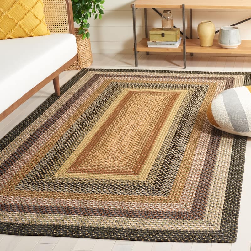 SAFAVIEH Handmade Braided Jo Machine Washable Country Casual Rug