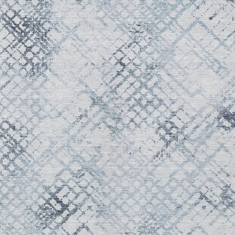 HomeRoots Geometric Transitional Rectangle Outdoor Rug