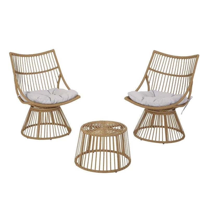 Charming Wicker Chair and Side Table Set for Stylish Outdoor Spaces - Brown