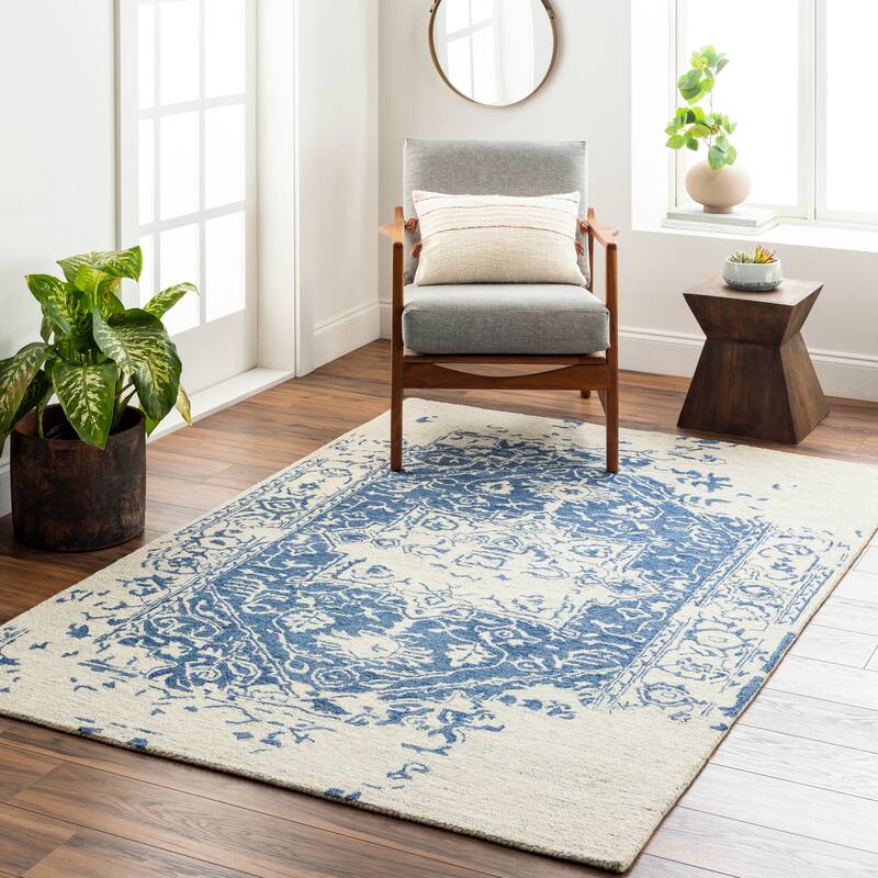 Felecia Handmade Distressed Medallion Wool Area Rug - Blue - 8' 10" x 12'