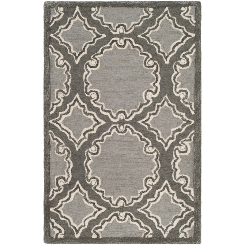 SAFAVIEH Handmade Bella Blaga Modern Floral Wool Rug - 2'6" x 4' - Grey/Light Grey