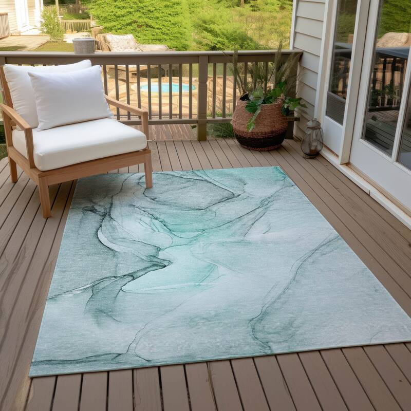 Machine Washable Indoor/ Outdoor Abstract Chantille Rug