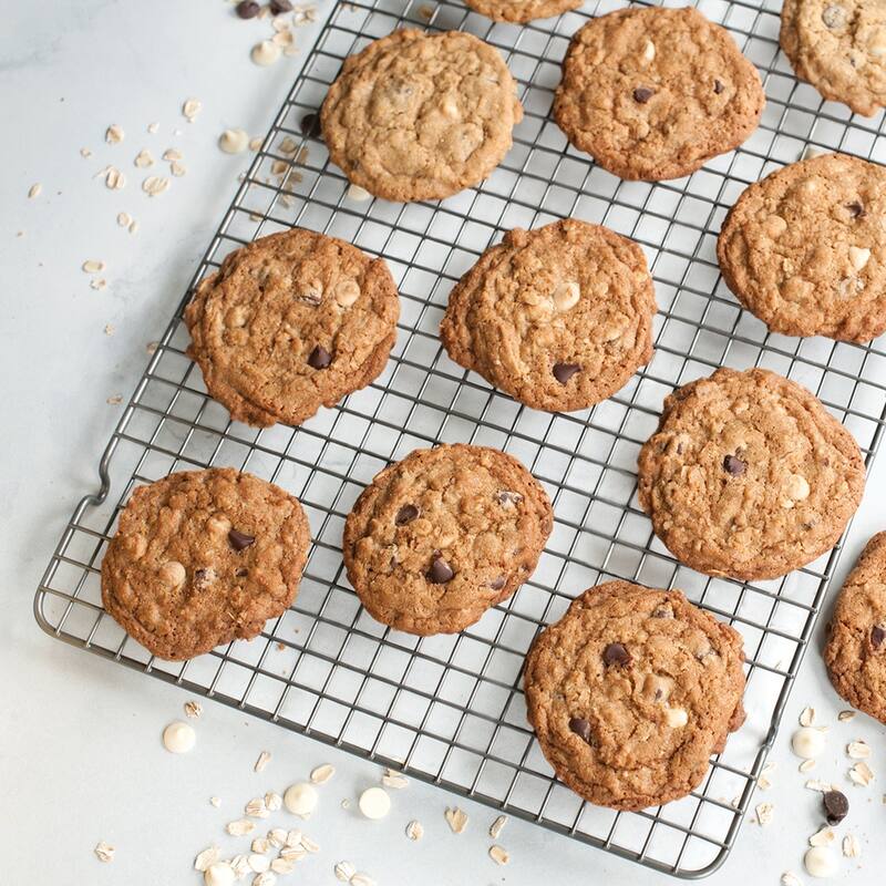 Nordic Ware Oven Safe Baking & Cooling Grid