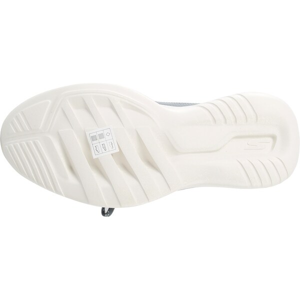 skechers go run beige