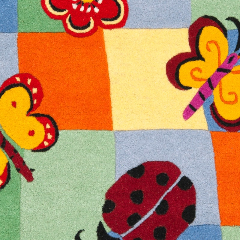 SAFAVIEH Handmade Kids Roma Wool Rug