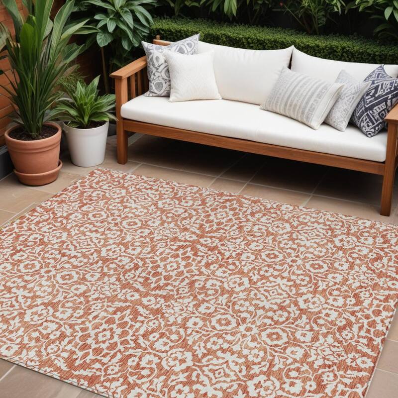HomeRoots Damask Traditional Rectangle Outdoor Rug - 9' X 12'