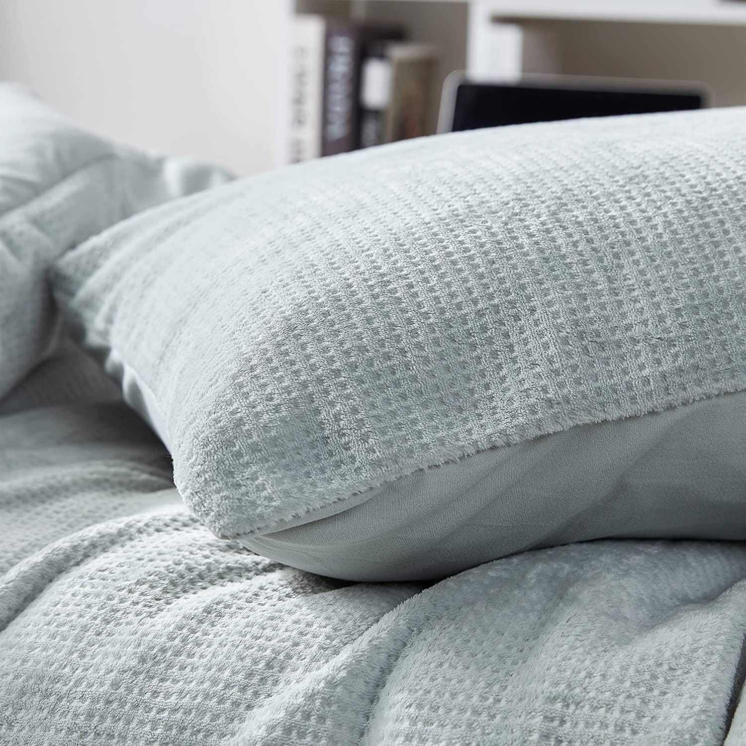 Coma-holic® - Coma Inducer® (with Butter) Pillow Sham (2 Pack) - February Gray