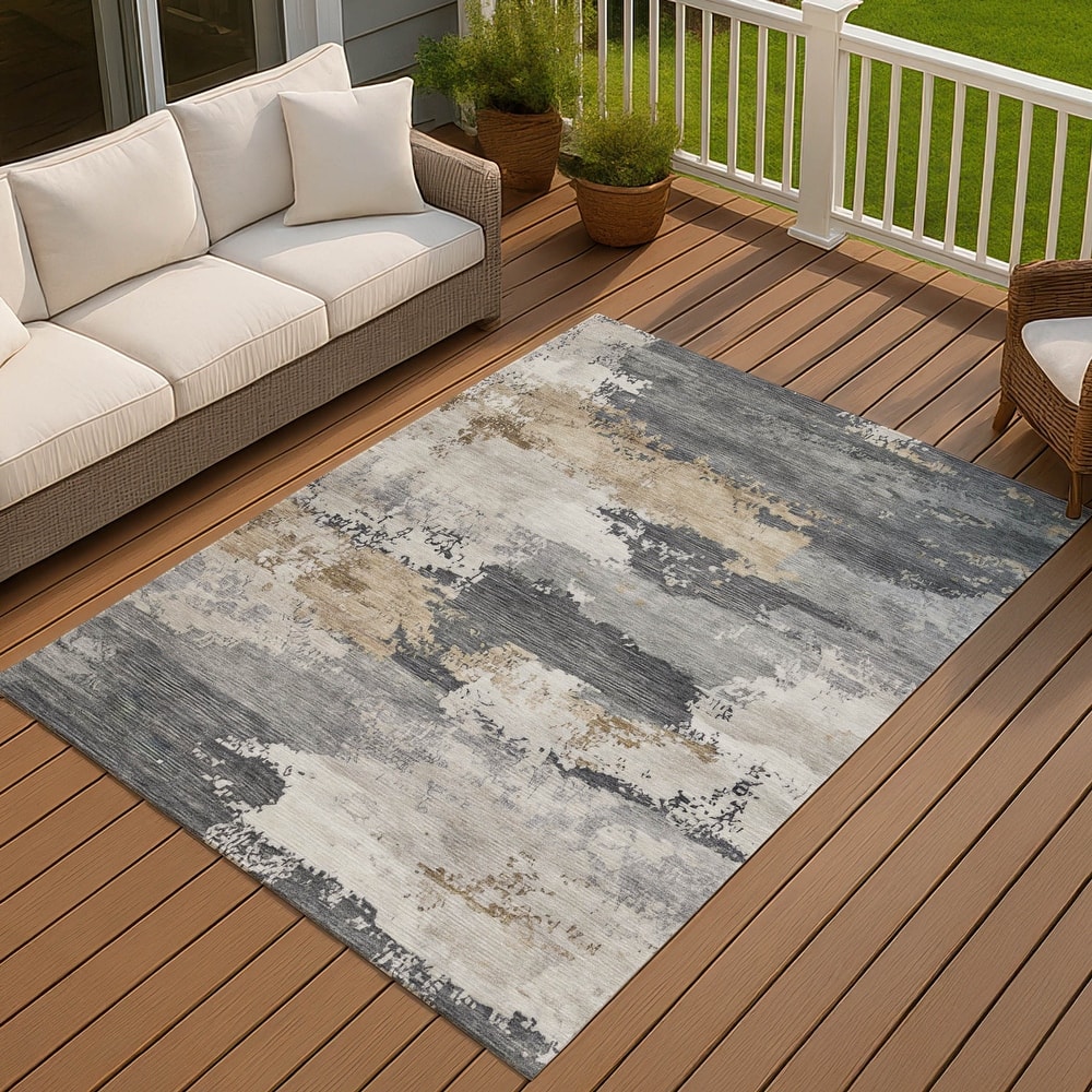 Machine Washable Indoor/ Outdoor Modern Layers Chantille Rug