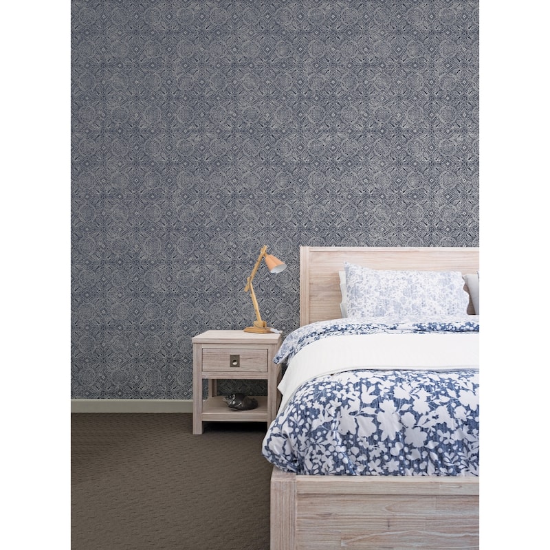 Galerie Wallcoverings Bazaar Geometric Moroccan Paisley Non-woven Metallic Wallpaper Roll