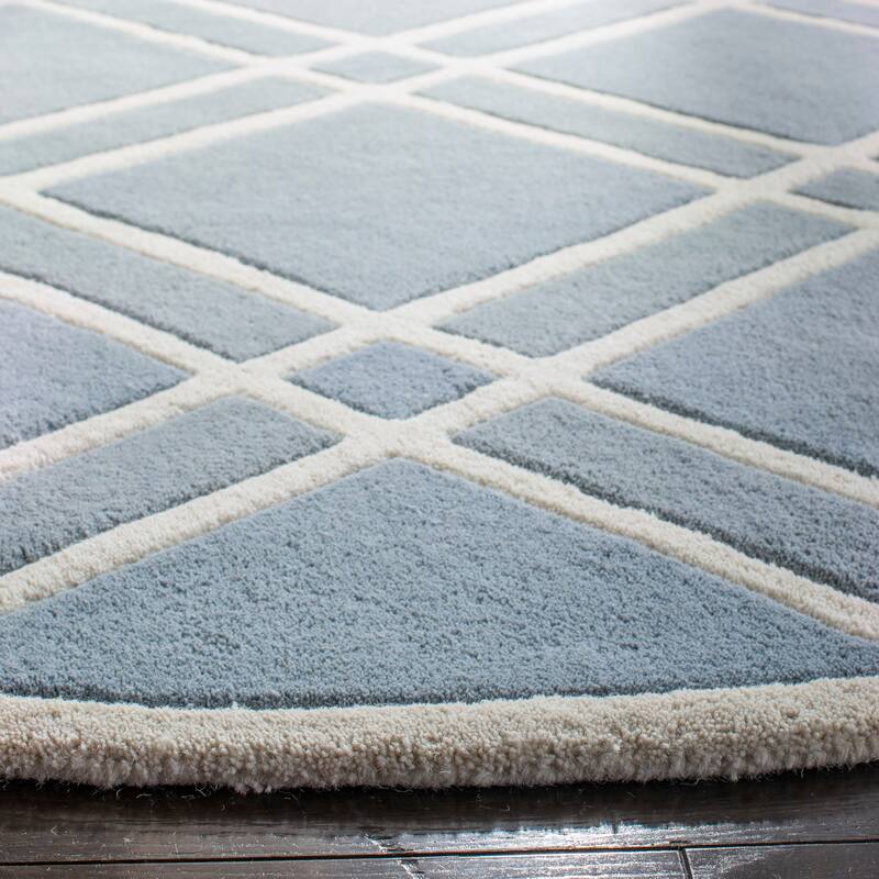 SAFAVIEH Handmade Chatham Geronda Modern Moroccan Wool Rug