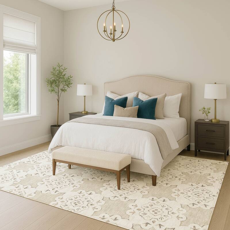 Machine Washable Indoor/ Outdoor Global Motif Chantille Rug