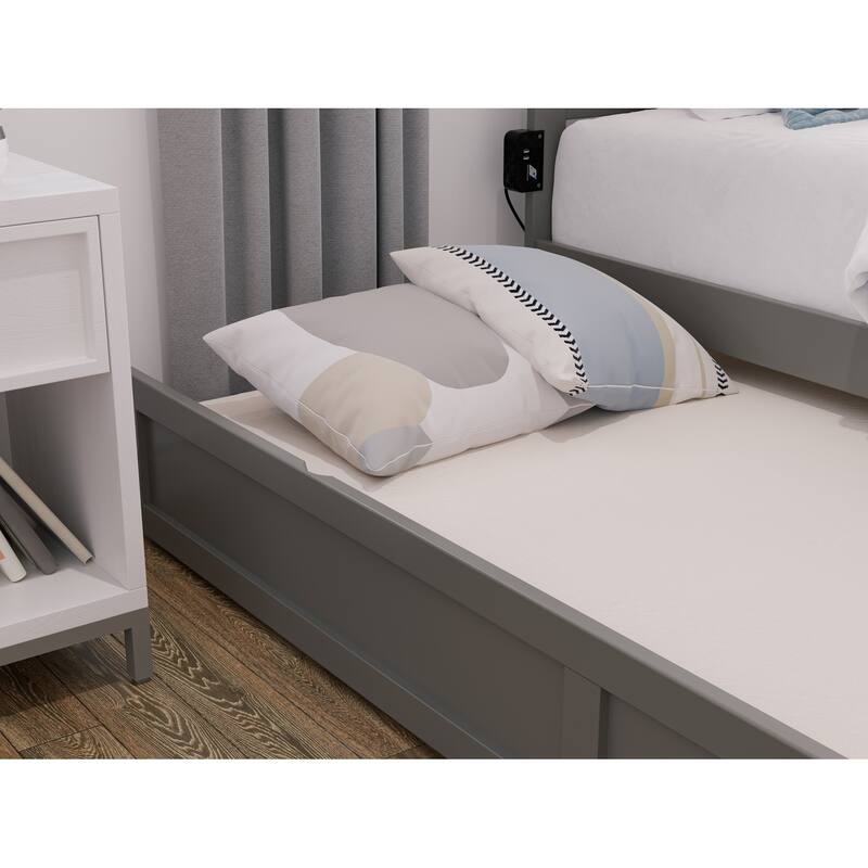 Warren Solid Wood Platform Bed with Twin Trundle