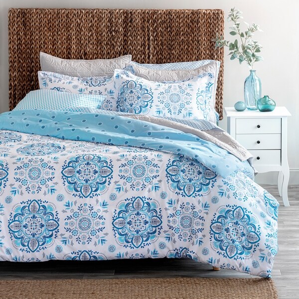 Martha stewart best sale bedding collection