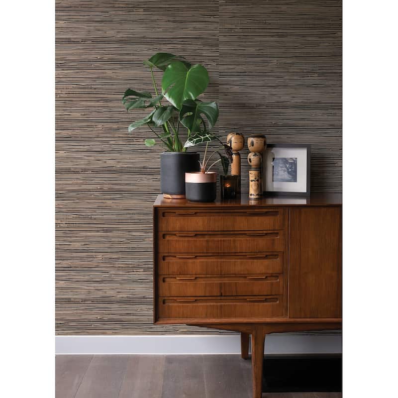 Gainesville, Anhui Black Grasscloth 24' L X 36" W, Wallpaper Roll - Black