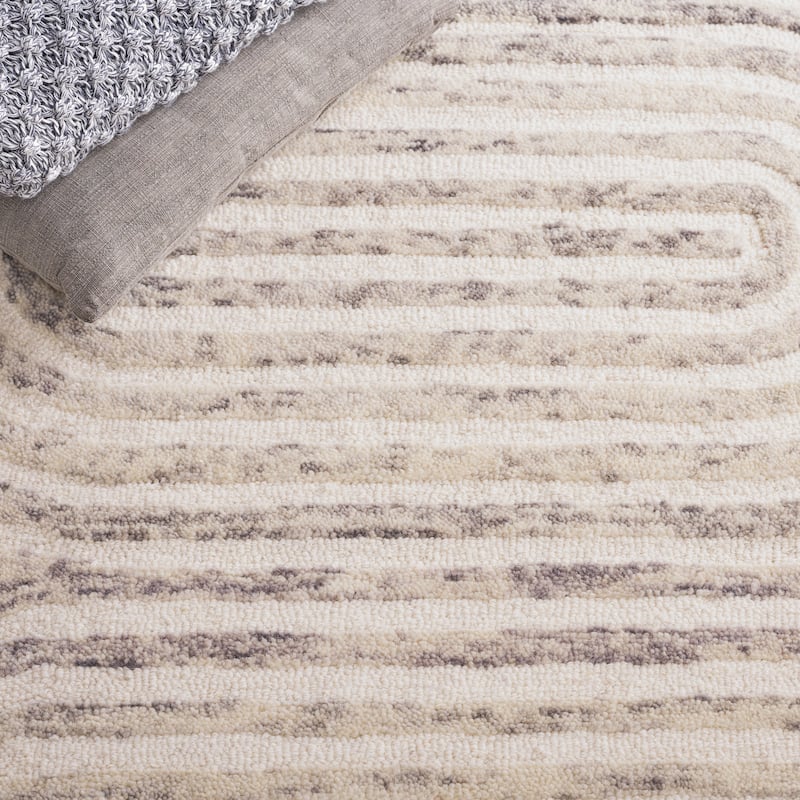 SAFAVIEH Handmade Trace Shara Floral Wool Rug