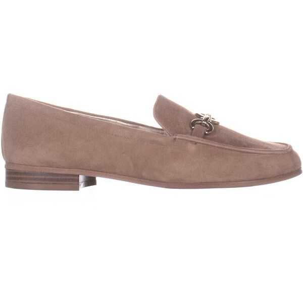 womens round toe loafers