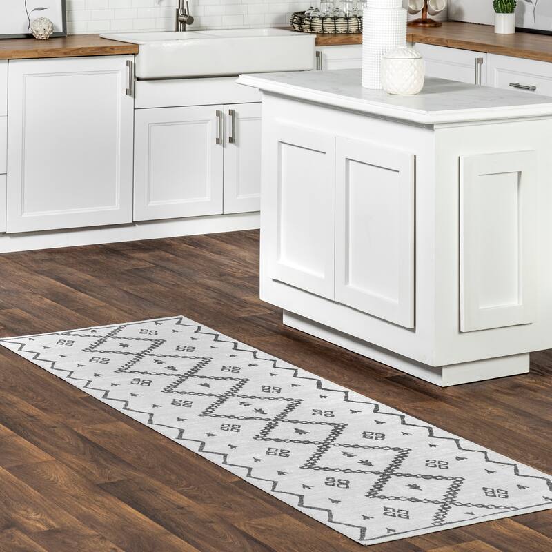 Nuloom Celesta SpinClean Bohemian Trellis Machine Washable Area Rug - 2' 6" x 8' - Ivory - Runner