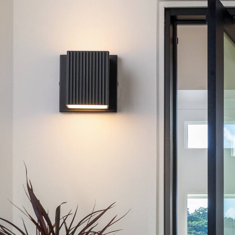 2-Light Matte Black LED Outdoor Wall Sconce - Black