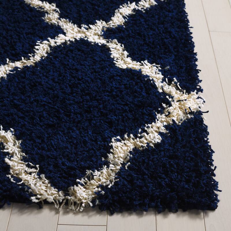 SAFAVIEH Dallas Shag Hacer Trellis 1.5-inch Thick Rug
