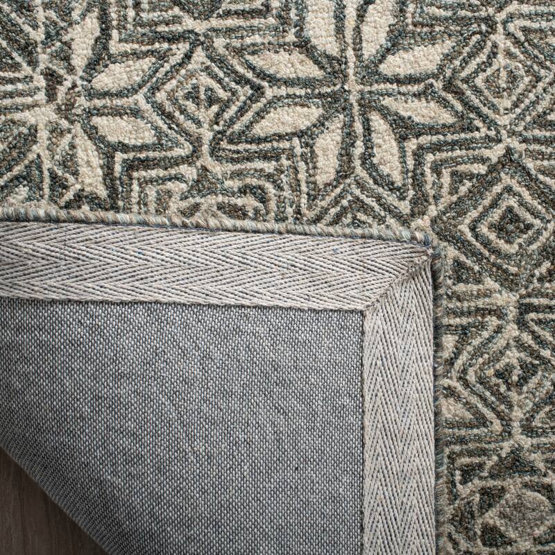 SAFAVIEH Handmade Micro-Loop Sudeshna Wool Rug