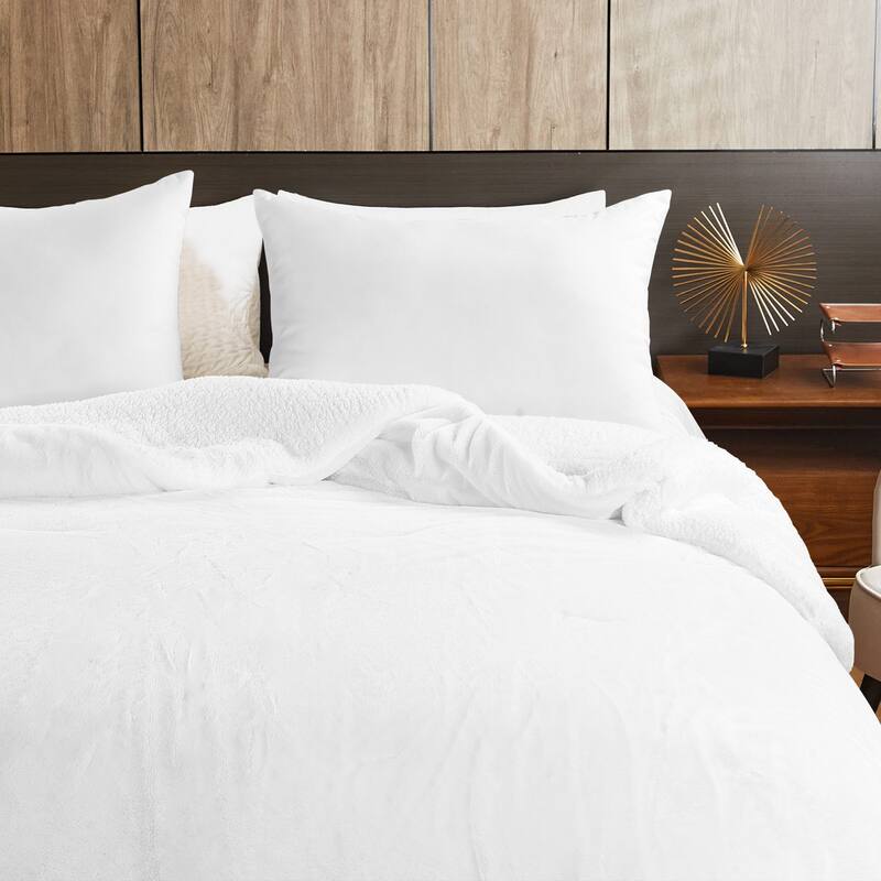 Home Soft Things Solid FauxFur Sherpa Bed blanket