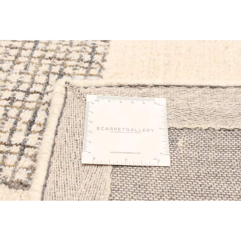 ECARPETGALLERY Hand Tufted Timeless Cream Wool Rug - 5'0 x 7'11