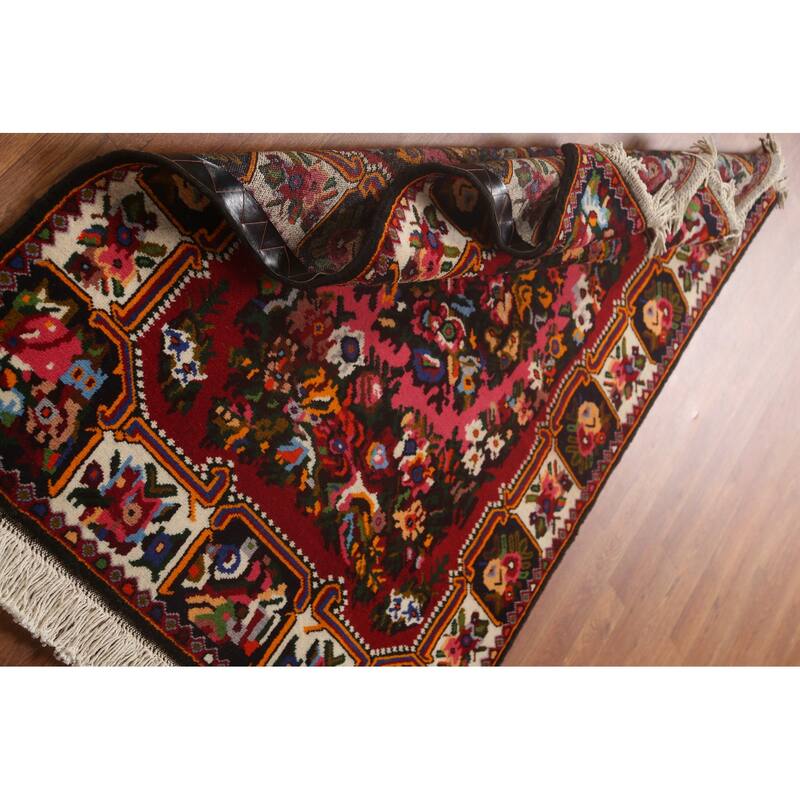 Hand Knotted Oriental 100% Wool Carpet Traditional Floral Pink Bakhtiari Area Rug - 4' 10'' X 3' 6''