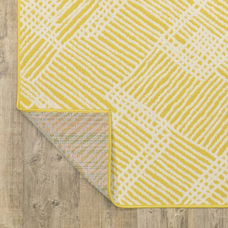 Harlowe Geometric Cross-hatch Yellow/ Ivory Area Rug