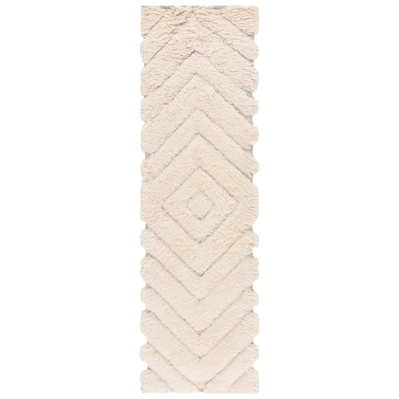 SAFAVIEH Handmade Casablanca Cona Shag Wool Rug - 2'3" x 8' Runner - Beige