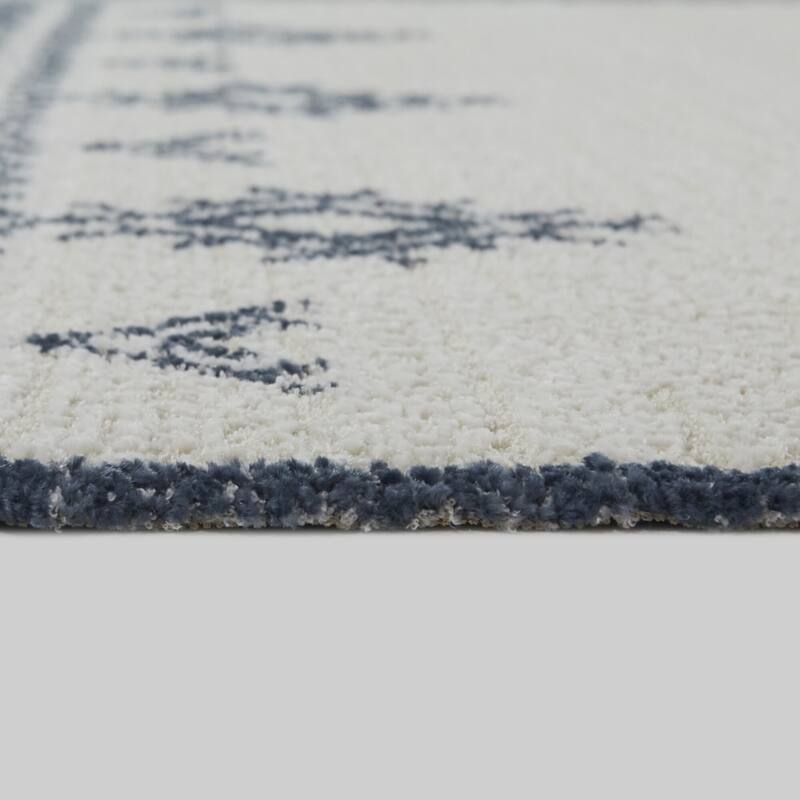 Ardennes Chevron Border Area Rug