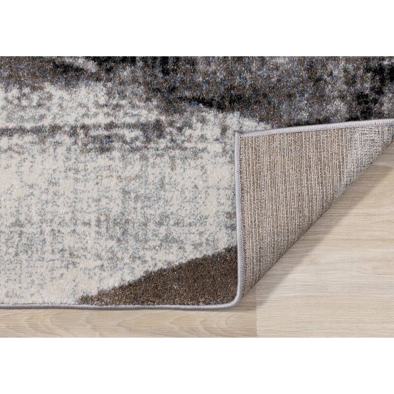 Brookfield Collection - Cream/Brown/Grey Distressed Triangles Rug