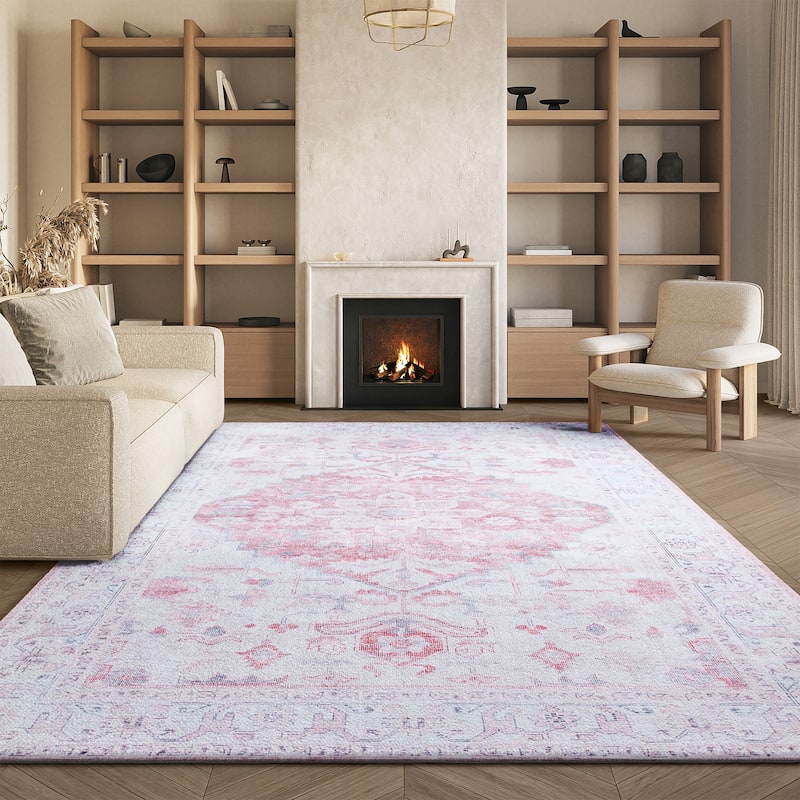 SAFAVIEH Tucson Machine Washable Slip Resistant Eloise Traditional Rug