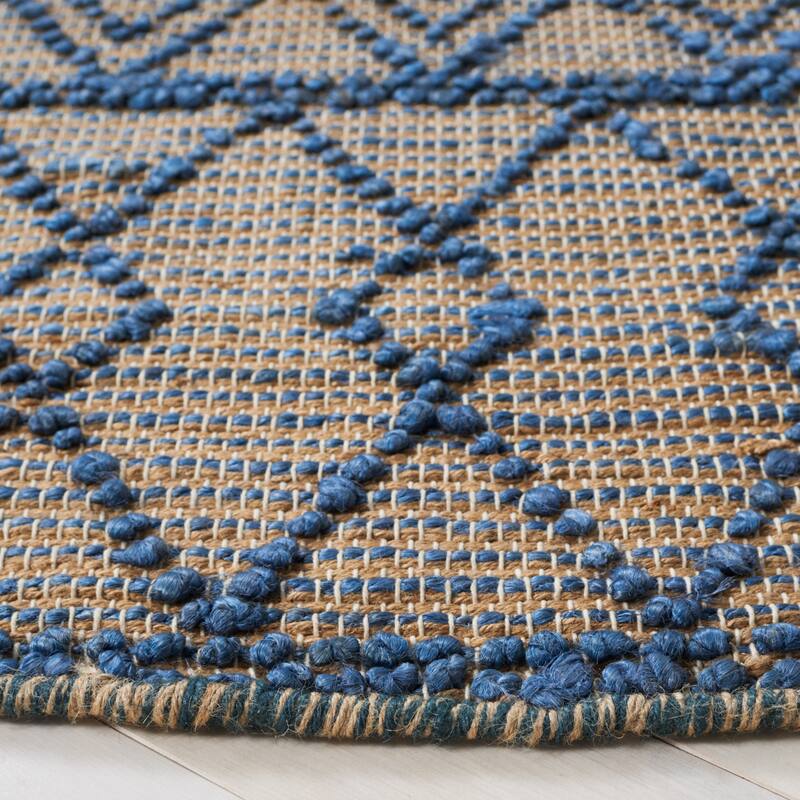 SAFAVIEH Flatweave Natural Fiber Ucha Geometric Jute Rug