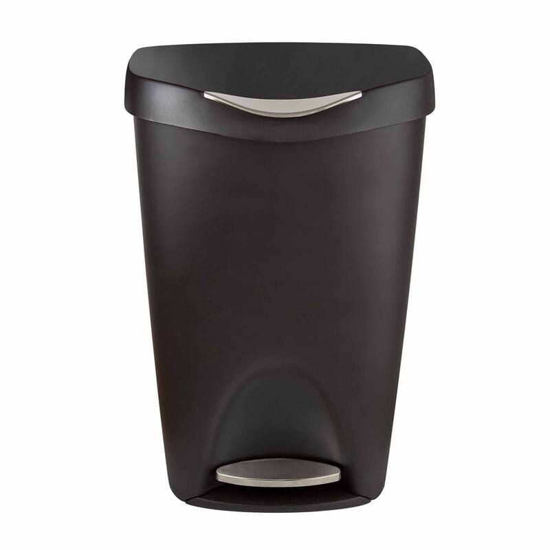 Umbra Brim 13 Gallon Plastic Trash Can