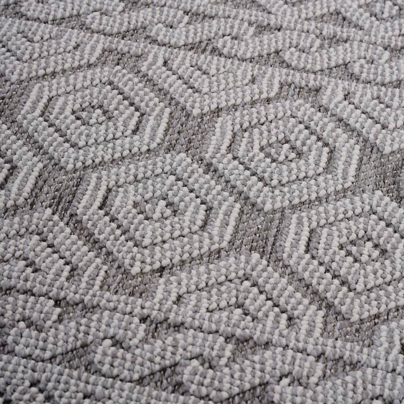 LOOM & LUXE Collection 2X8 Geometric Indoor/Outdoor Area Rug - 96" D x 26" W x 0.28" H