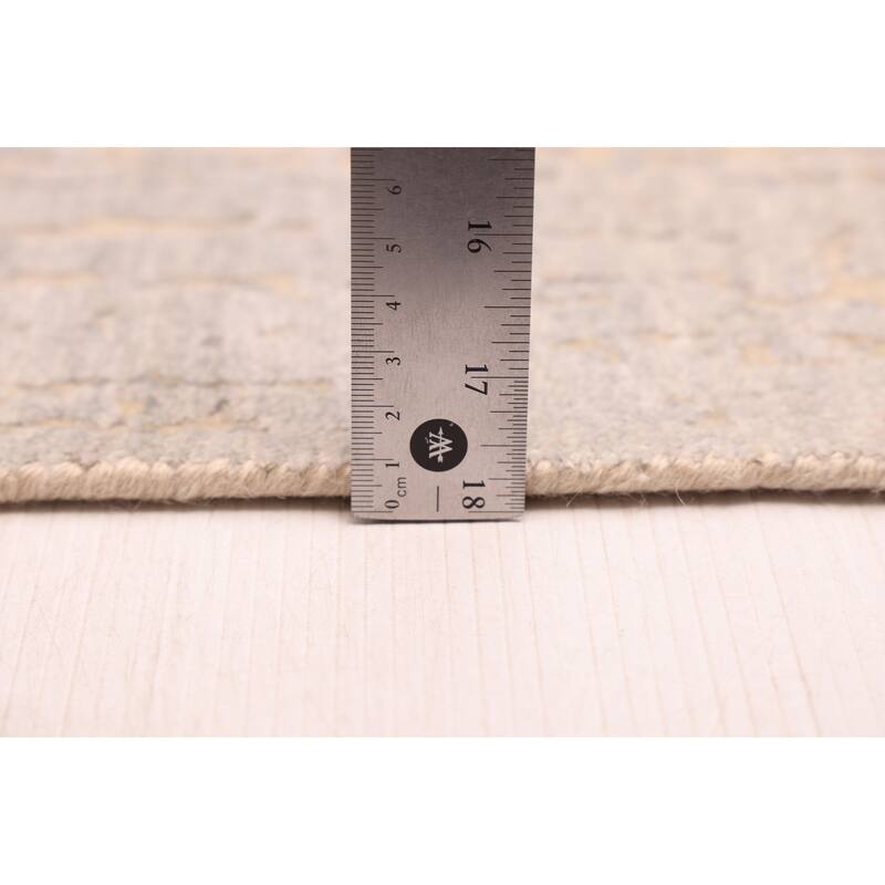 ECARPETGALLERY Hand-knotted Legacy Light Grey Silk, Wool Rug - 2'4 x 10'0