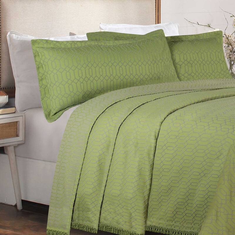 Superior Remi Jacquard Geometric Fringe Cotton Blend Bedspread Set