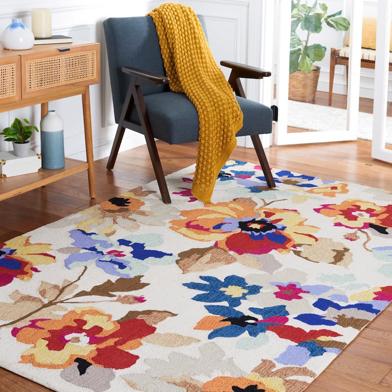 SAFAVIEH Handmade Four Seasons Laurenza Floral Rug - 3'6" x 5'6" - Ivory/Multi