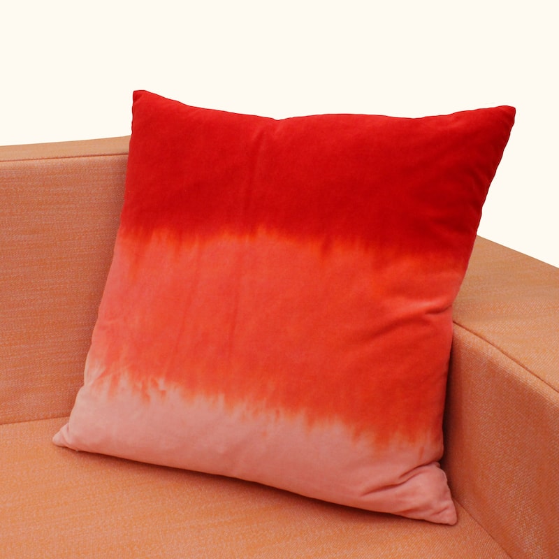 Jiti Decorative Accent Indoor Modern Ombre Abstract Patterned Velvet Throw Pillows Cushions for Sofa Chair 20 x 20