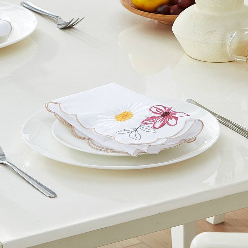 Sunflower and Daisies Napkins, Set of 4 - 17x17