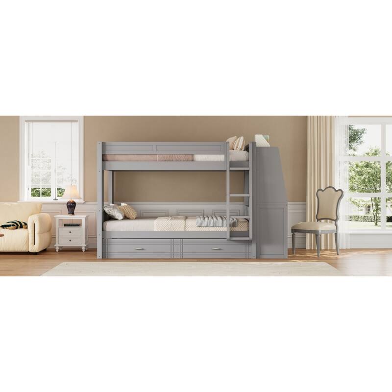 Roomfitters Full Over Full Bunk Bed with Built-In Desk, Bookshelves and Trundle