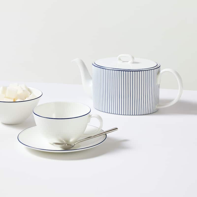 Wedgwood Gio Blue Teacup & Saucer 8.7floz, Blue Line
