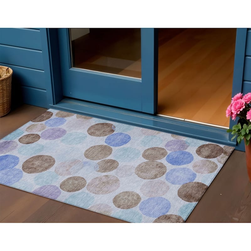 HomeRoots Geometric Transitional Rectangle Outdoor Rug - 3' x 5'