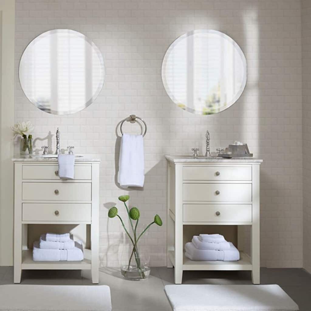 One hundred percent Cotton 8 Piece Antimicrobial Towel Set